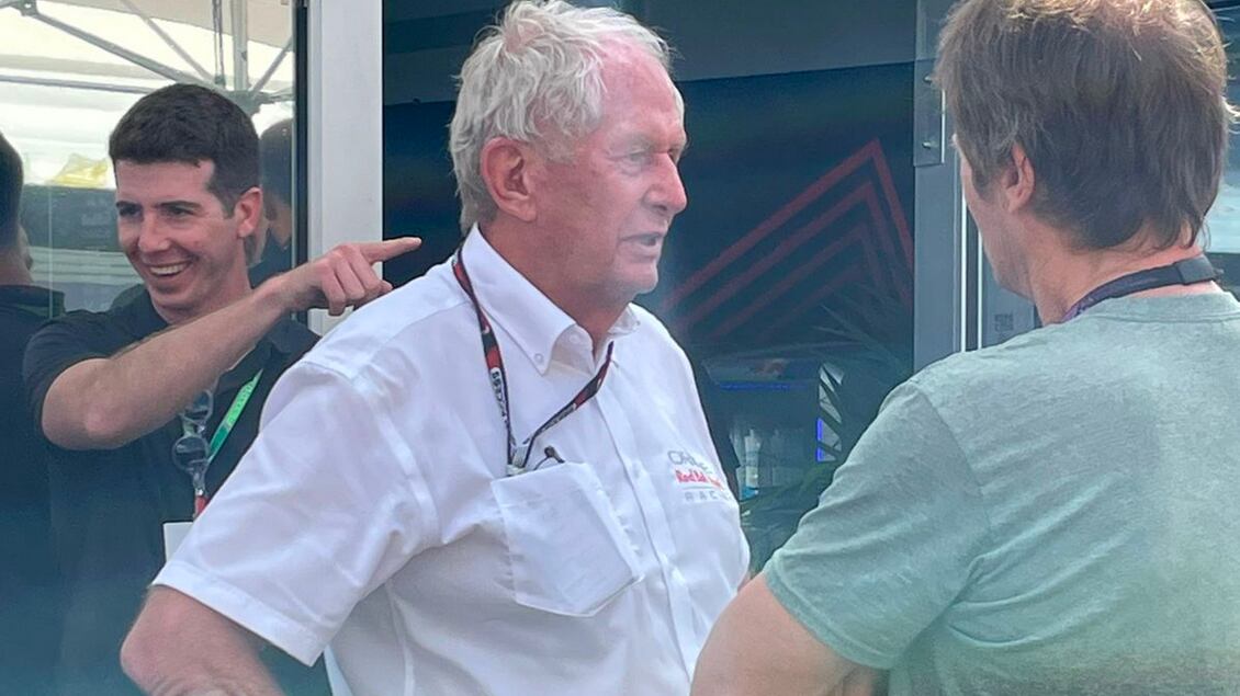 Helmut Marko se siente cómodo en México.