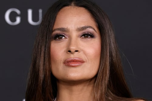 Salma Hayek acompañaría a Claudia Sheinbaum el 15 de febrero en Veracruz para presentar incentivos al cine mexicano