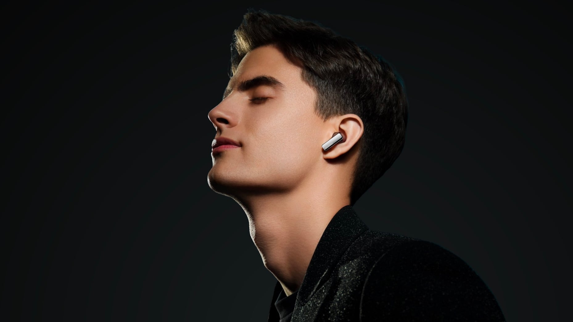 Freebuds Pro 2, una de las últimas propuestas de Huawei, unos auriculares que equilibran diseño, tecnología y excelente calidad de audio. Se adaptan a tu estructura auditiva y puedes personalizarlos para tener una mejor experiencia sonora.