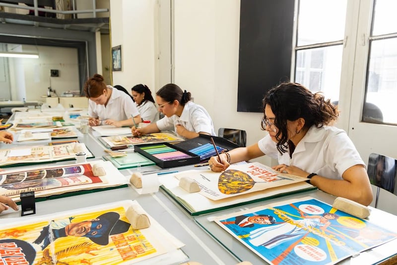 El programa prioriza escuelas con riesgo estructural o necesidades urgentes para garantizar espacios seguros y dignos para el aprendizaje. CORTESÍA