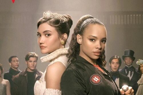 ‘Vampire Academy’: la historia de una joven heroína en un gótico mundo encantado