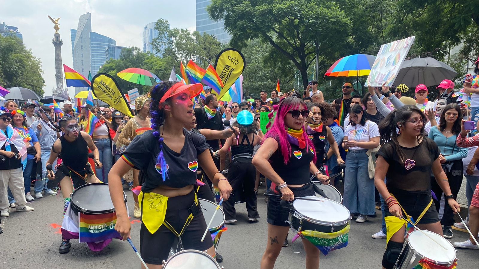 marcha del orgullo LGBT+ 2024 en CDMX