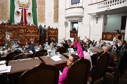Dos años de trabajo, 21 Iniciativas y un Congreso paralizado