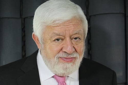 Jaime Maussan rompe el silencio tras ser demandado por su hija