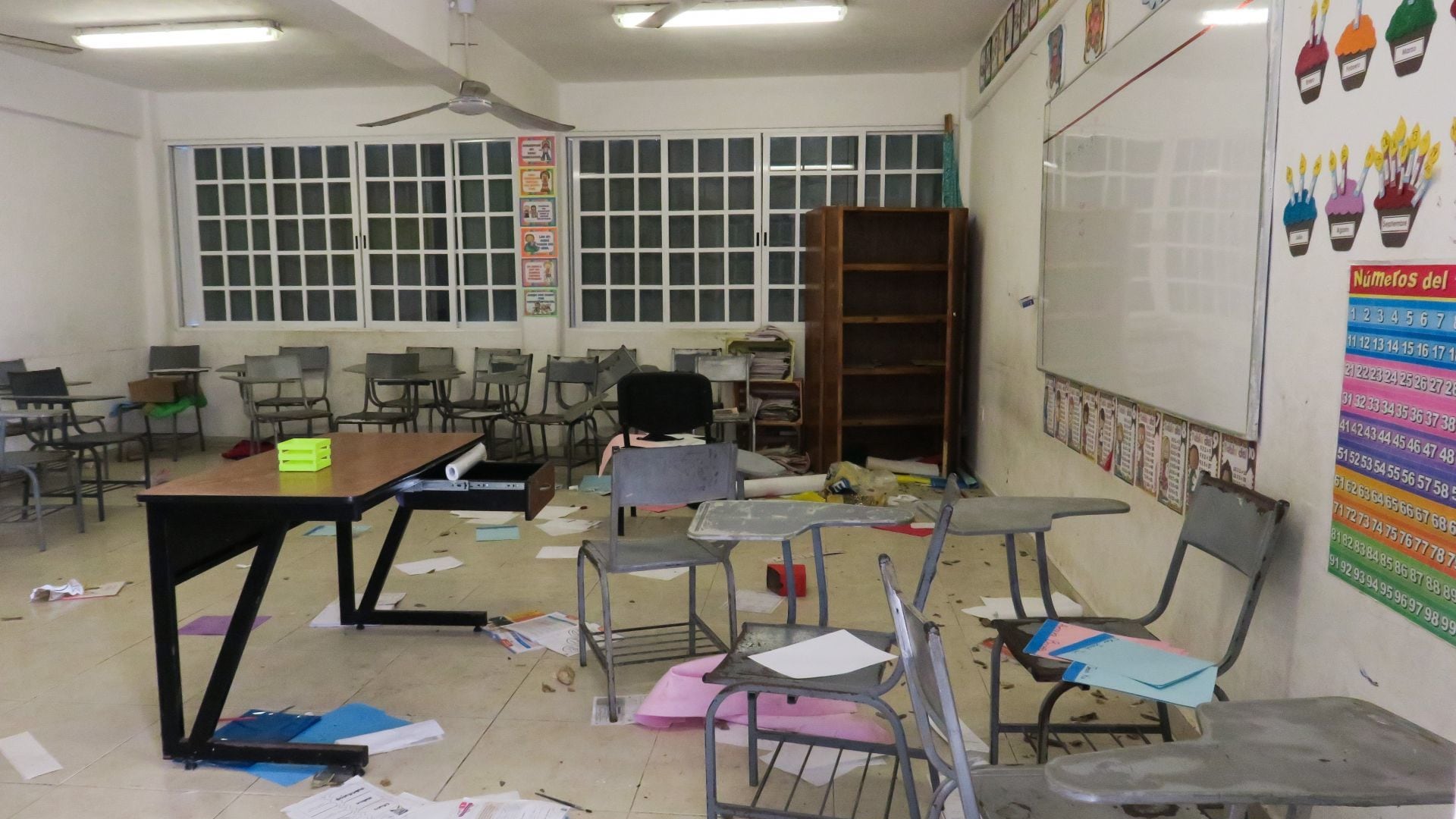 Los alumnos regresarán a clases en una semana