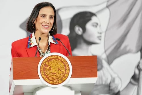 México busca reducir dependencia del gas extranjero con nuevo plan energético