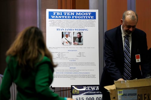 Ryan Wedding niega cargos en EU y su abogado contradice a Sheinbaum: “su información es inexacta”