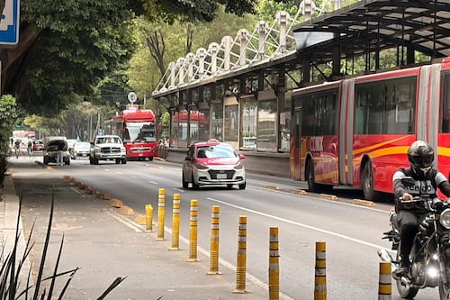 ¿Te cobran de más en taxi y te piden escanear un QR? Alerta por posible fraude en CDMX