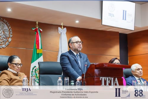 Guillermo Vals Esponda rinde su Tercer Informe y refrenda su compromiso con México