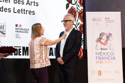 Francia distingue a Alfonso Cuarón con la Orden de las Artes y las Letras en Morelia