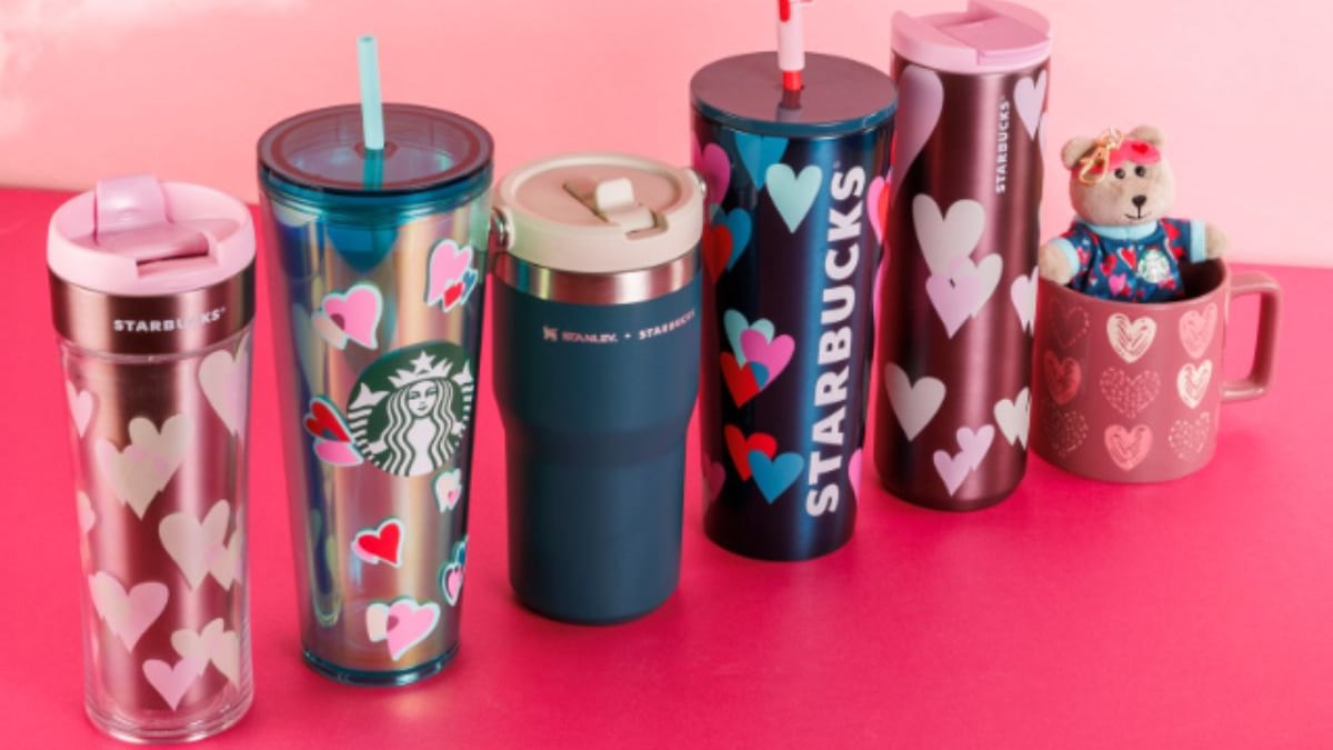 Revendedores gandallas hacen su agosto con vasos de Starbucks para San Valentin