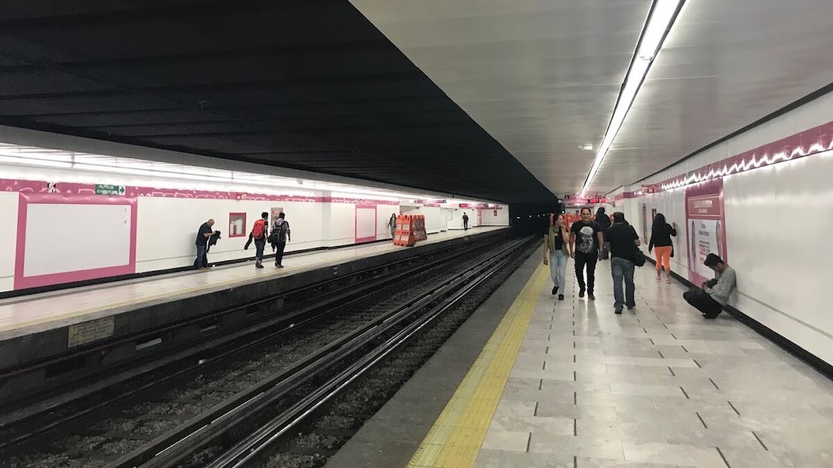 El servicio de transporte tuvo que interrumpirse por el incidente. (Especial)