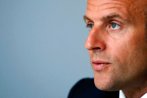 Macron fue blanco de Pegasus desde Marruecos; Fiscalía de París abre investigación