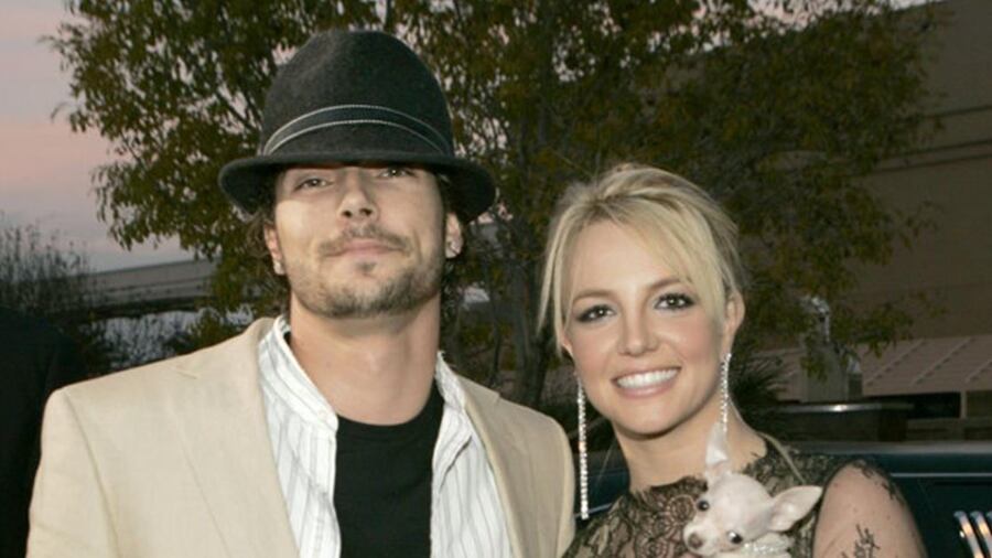 Britney Spears y Jason Alexander