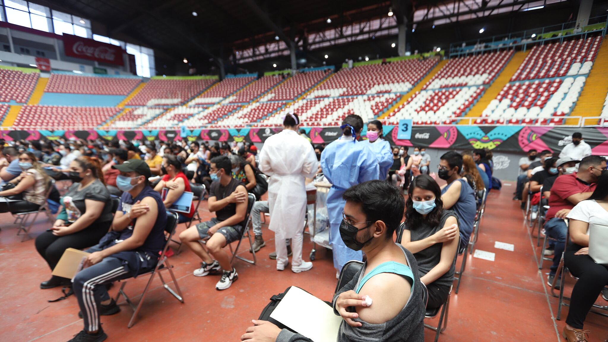 En dos macromódulos se aplicará la dosis de refuerzo: en el de Tlajomulco y en el Auditorio Benito Juárez de Zapopan.