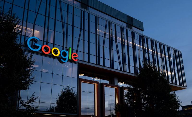 Oficinas de Google en Seattle. | Foto: 400tmax/Getty Images