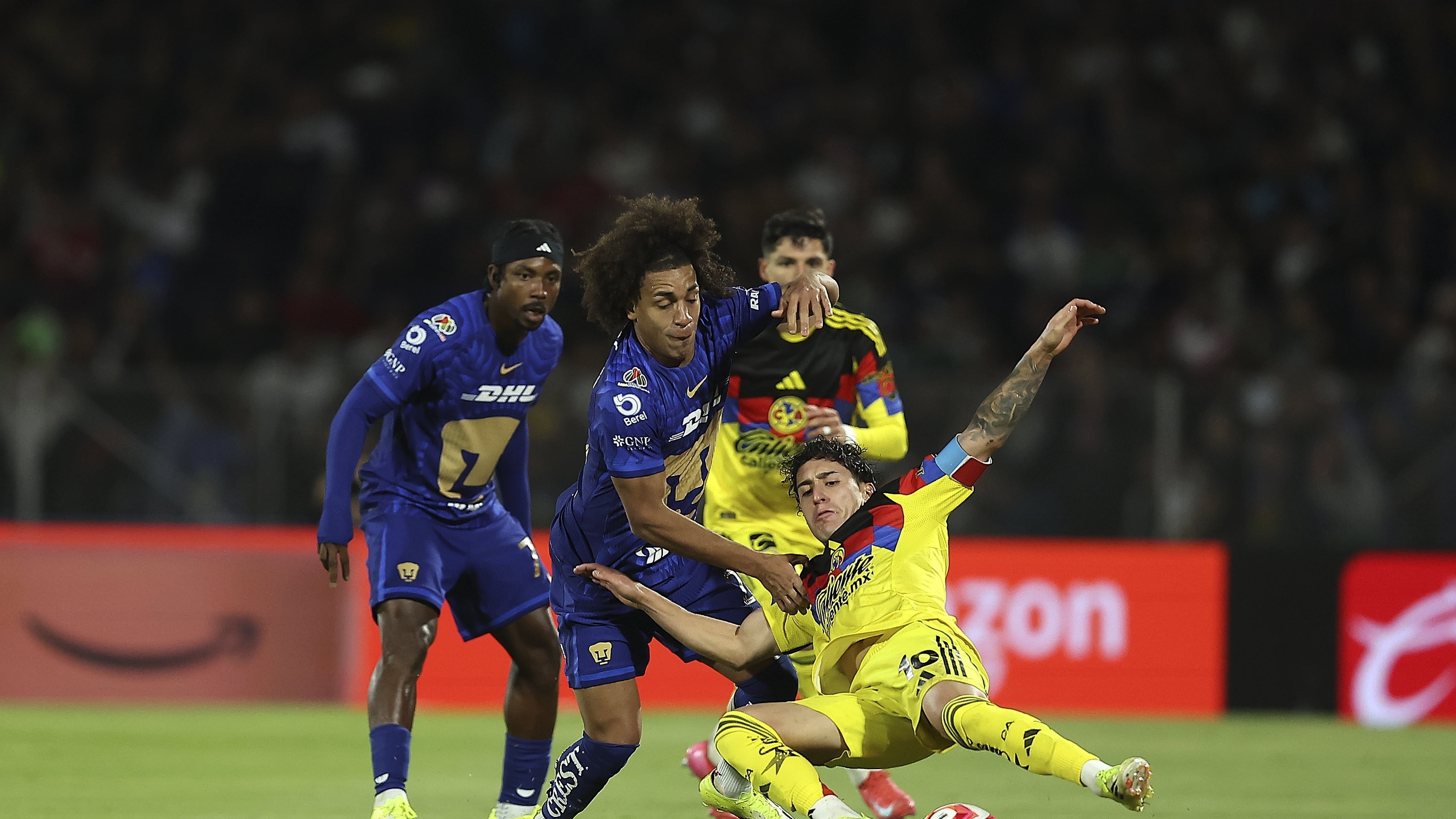 América y Pumas se enfrentan en cuartos de final.