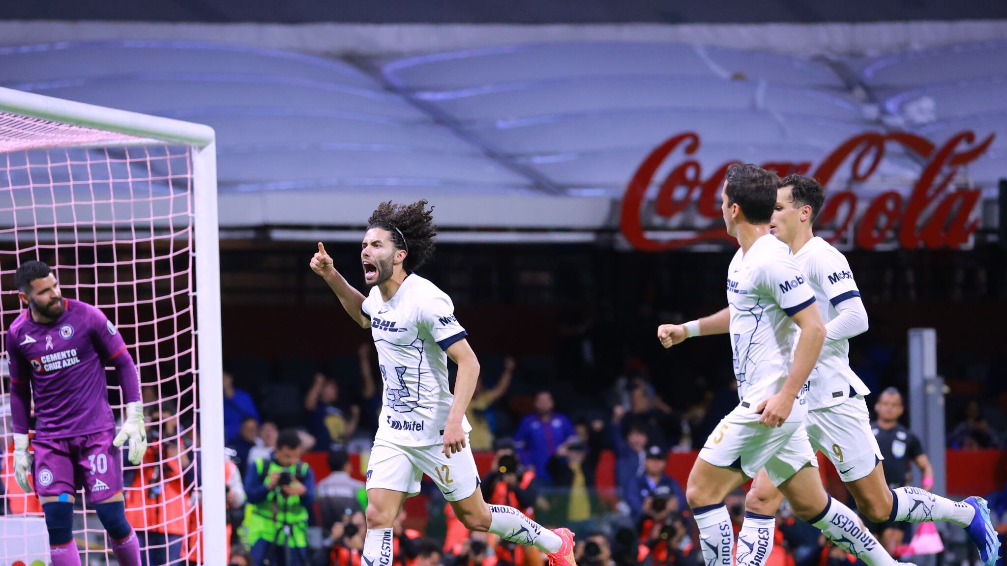 Pumas vs Cruz Azul.