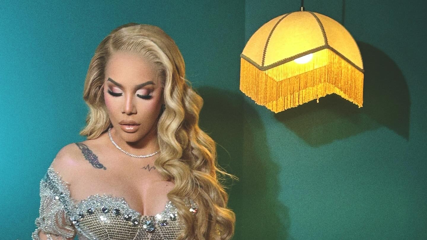 La famosa impactó a sus seguidores con su atuendo