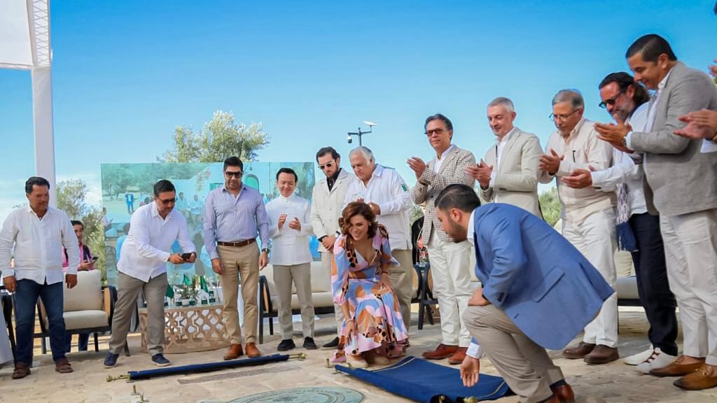 Miguel-Torruco-Marqués-Marina-del-Pilar-Ávila-Olmeda-en-su-gira-por-Baja-California