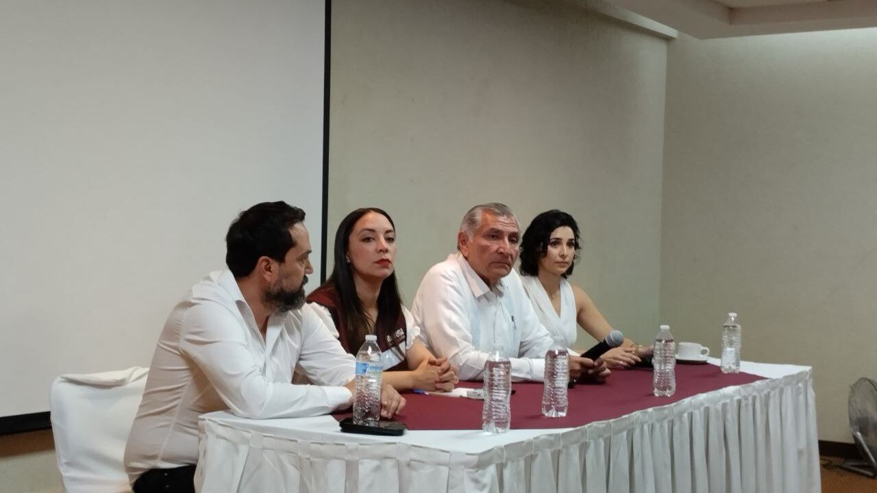 Adán Augusto López en su visita a Querétaro. (Cortesía)