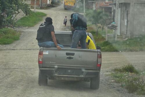 Menor extorsiona a hombre de 80 años y le exige más de 100 mil pesos para no herir a su familia