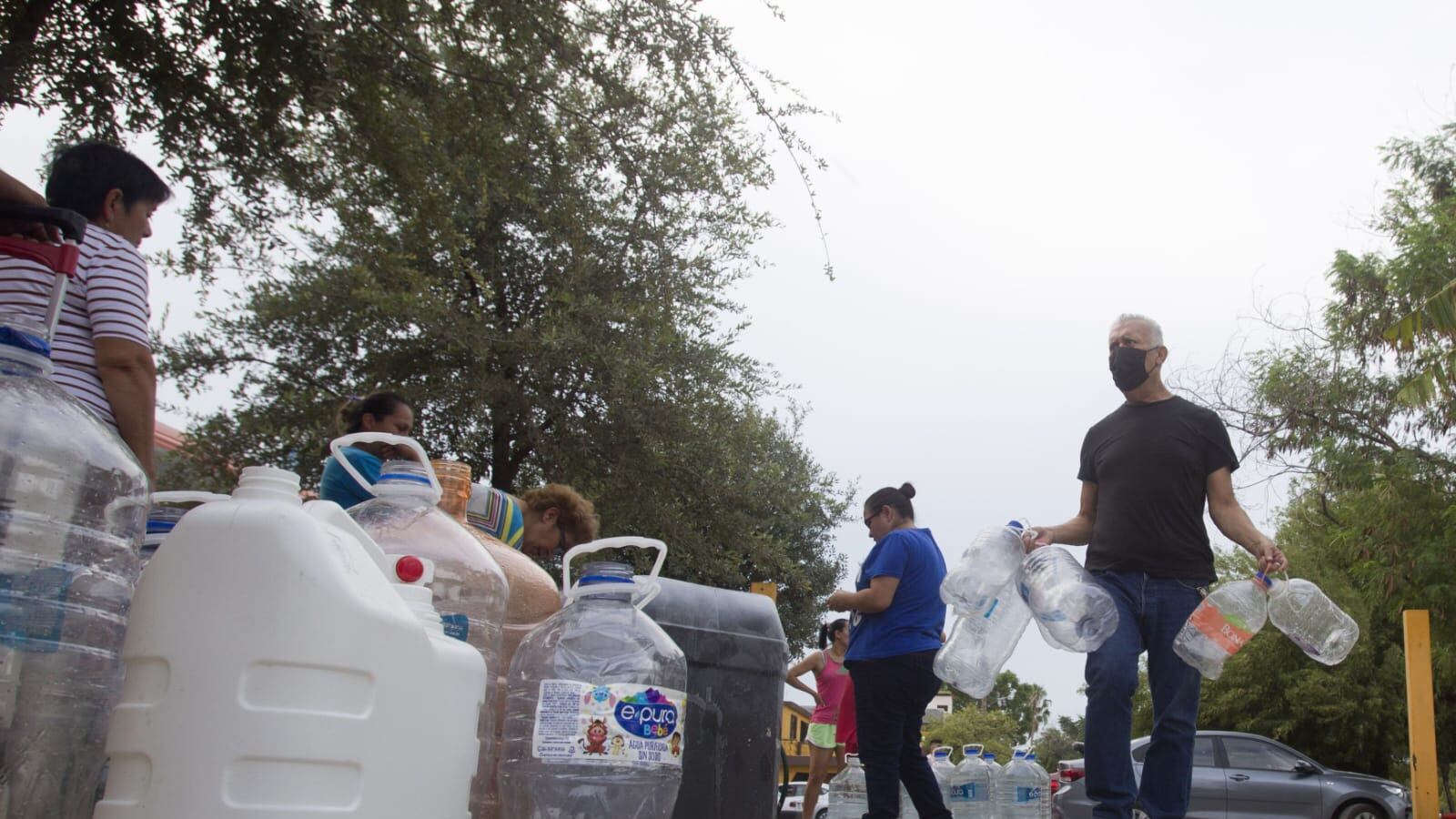 Los cortes de agua fueron una constante en el área metropolitana de Monterrey el año pasado.