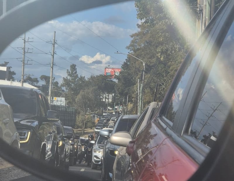 Tráfico vehicular aumentará este lunes 12 de enero. Foto: Roxana Tocay/Publinews