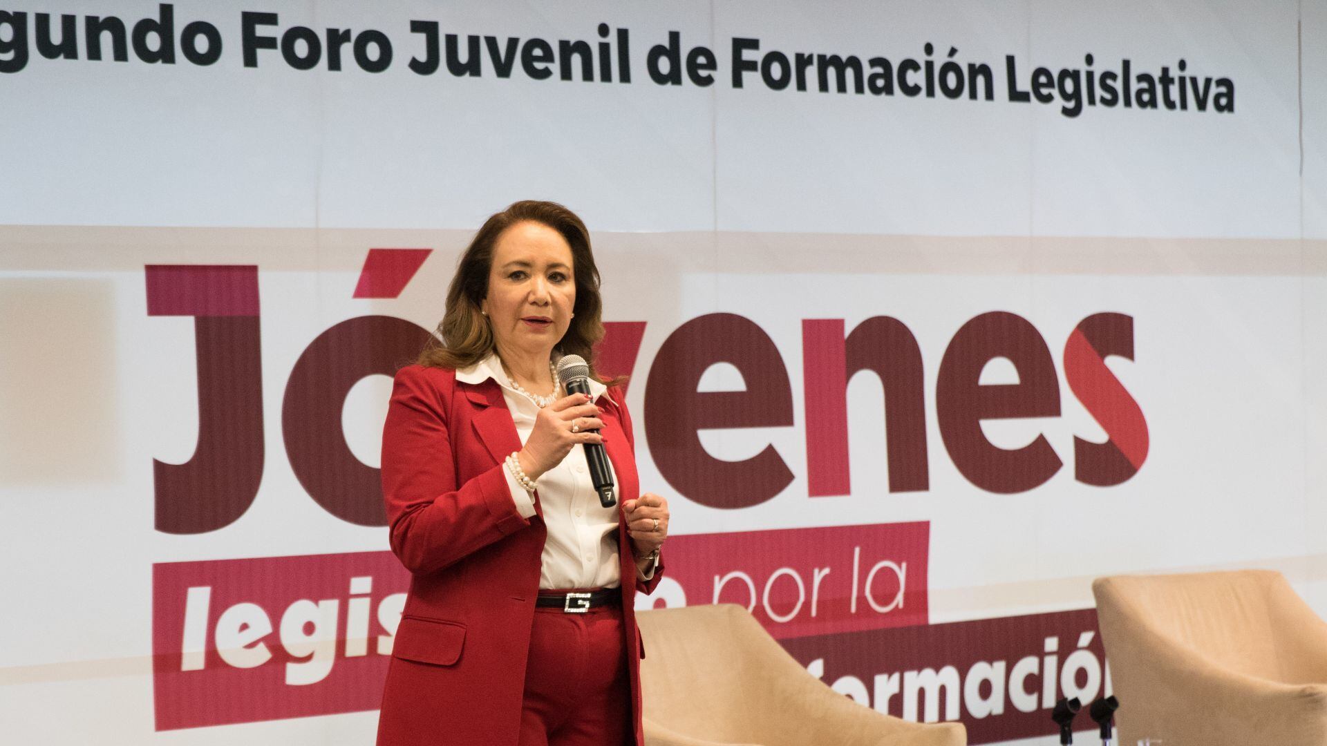 Yasmín Esquivel acusan a ministra de la SCJN por plagio de tesis