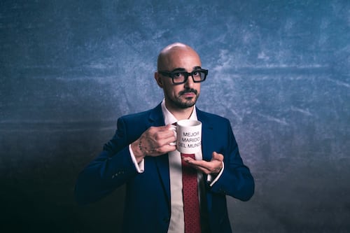 Abel Pintos inaugura una nueva etapa en su carrera con “Hielo Al Vino”