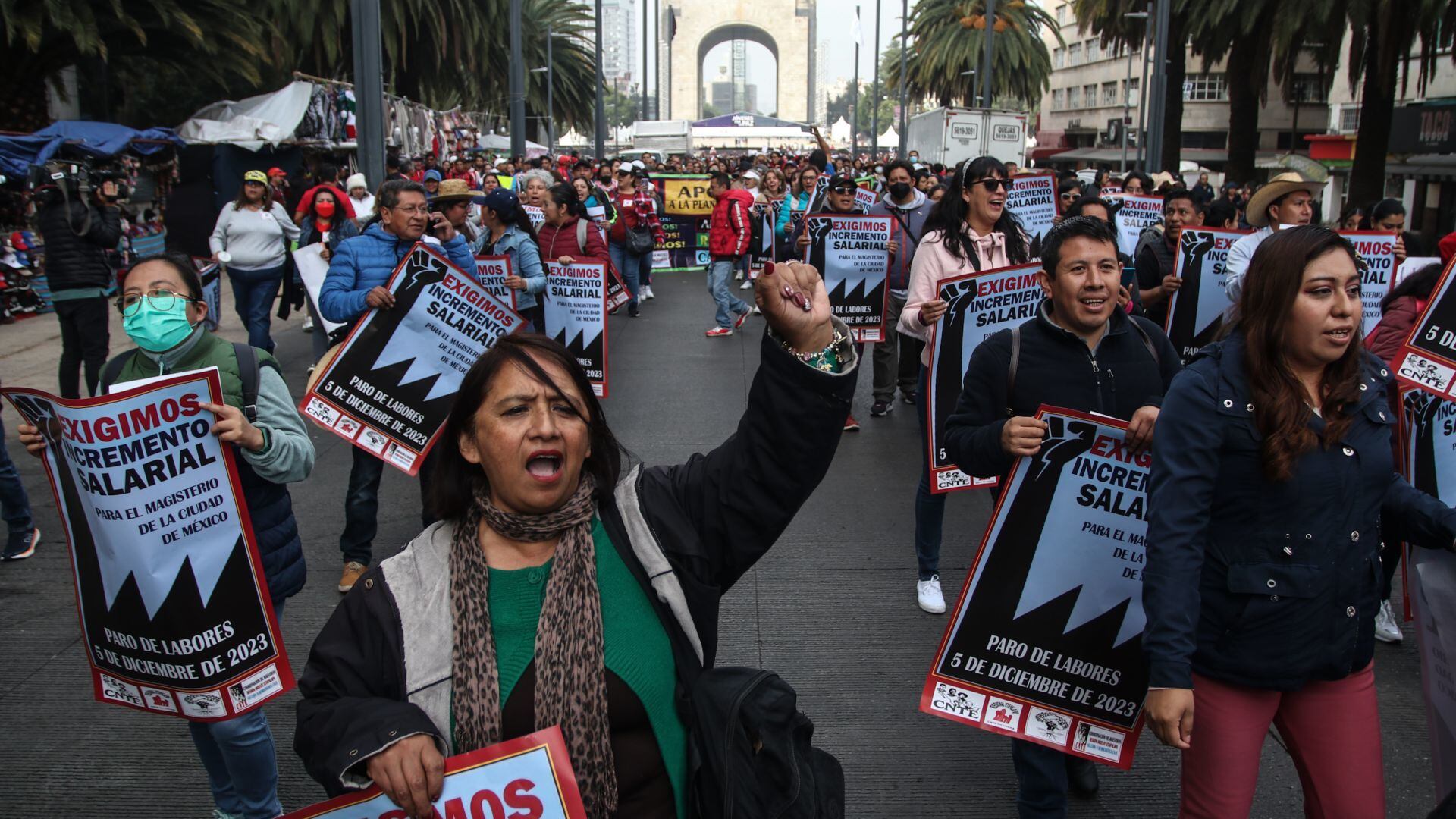 Maestros de la CNTE marcharán 26 de enero en CDMX por aumento salarial