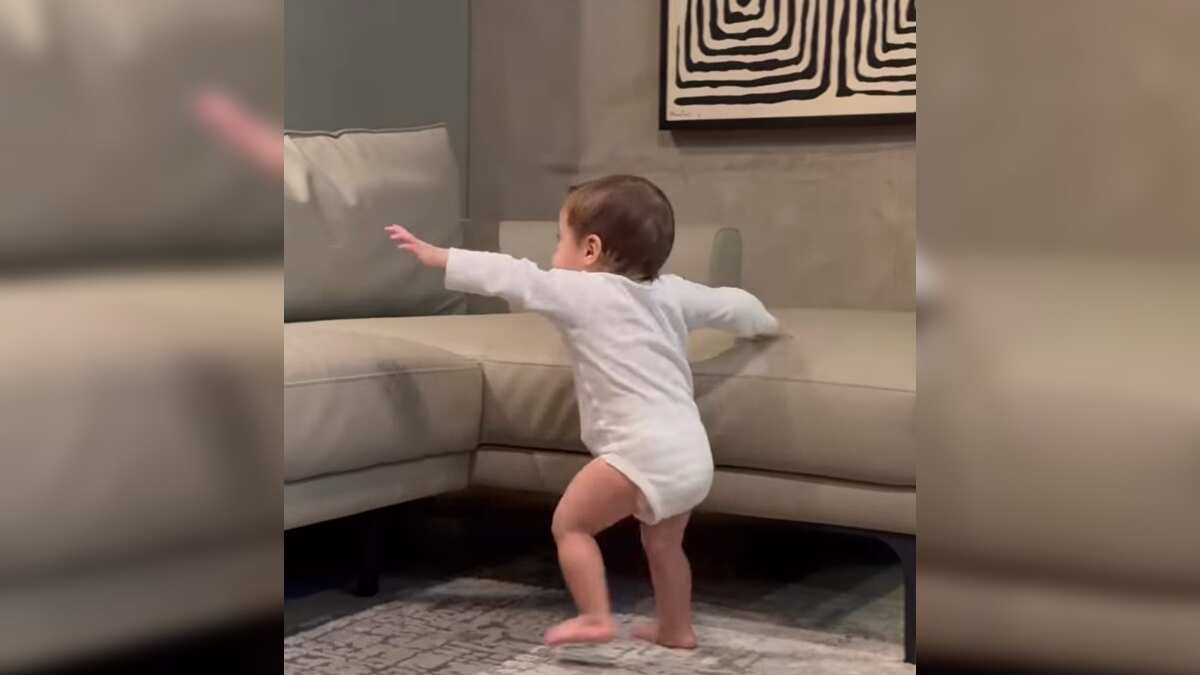 Mariel ya empezó a caminar y emocionó a sus papás.