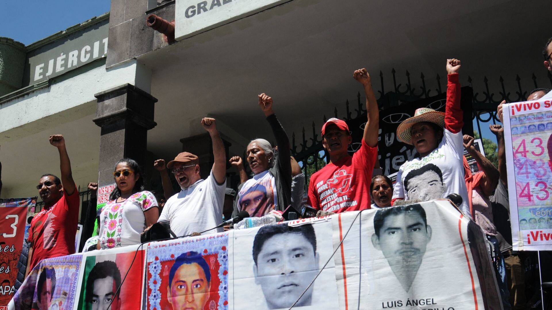 FGR impugnará libertad de militares involucrados en caso Ayotzinapa