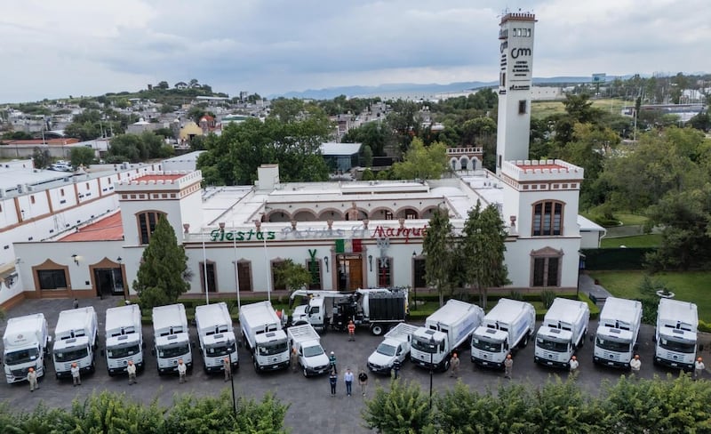 El Marqués moderniza su parque vehicular con 19 unidades para mejorar la recolección y el mantenimiento de drenajes.