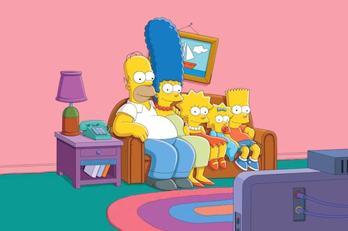 LOS SIMPSON: Cinco aspectos del sofá más famoso de la televisión