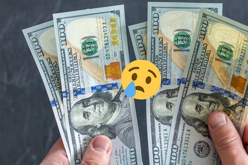 Dólar revive y sacude al peso: vuelve a 18 pesos; mira dónde cerró más caro