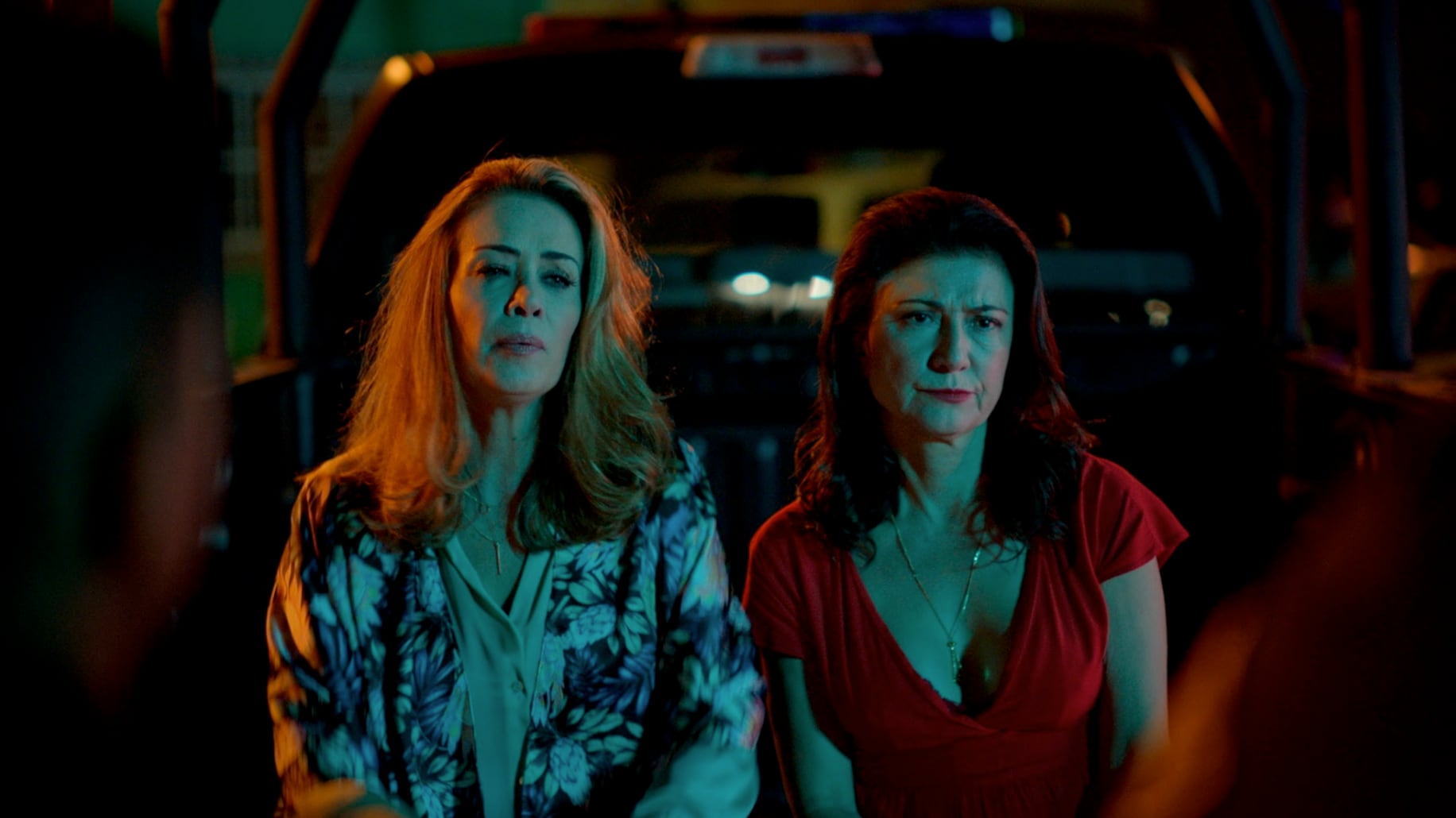 Anette Michel y Leticia Hujiara