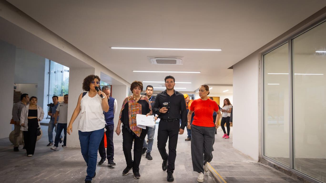 El gobernador del Estado recorrió las instalaciones y destacó la importancia de que los neoleoneses tengan un lugar para desarrollar e incrementar su conocimiento.