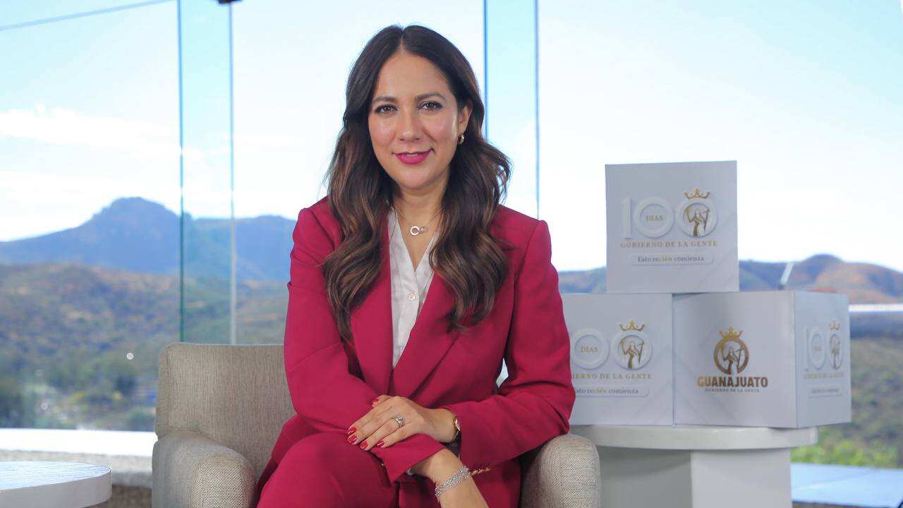 Hizo un recuento de sus primeros 100 días en su programa Conectando con la Gente.