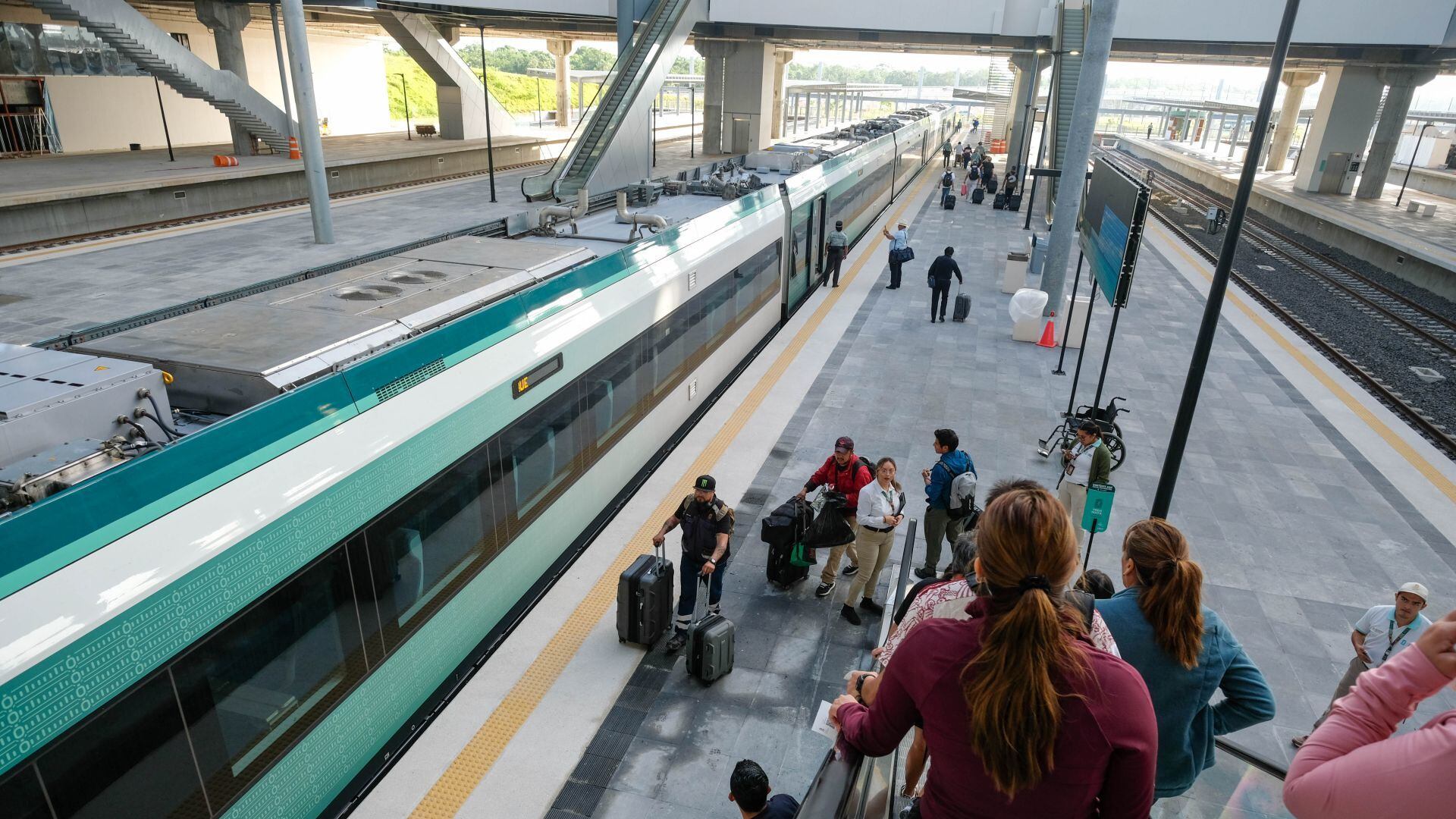 #PolíticaConfidencial Corrupción del PSOE salpica al Tren Maya