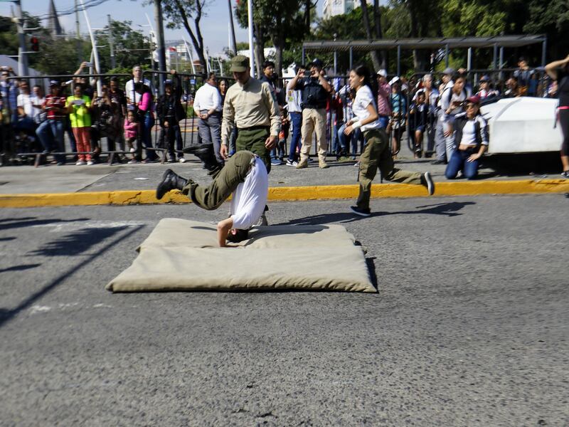 Entre los contingentes se esperan corporaciones municipales, estatales y federales.