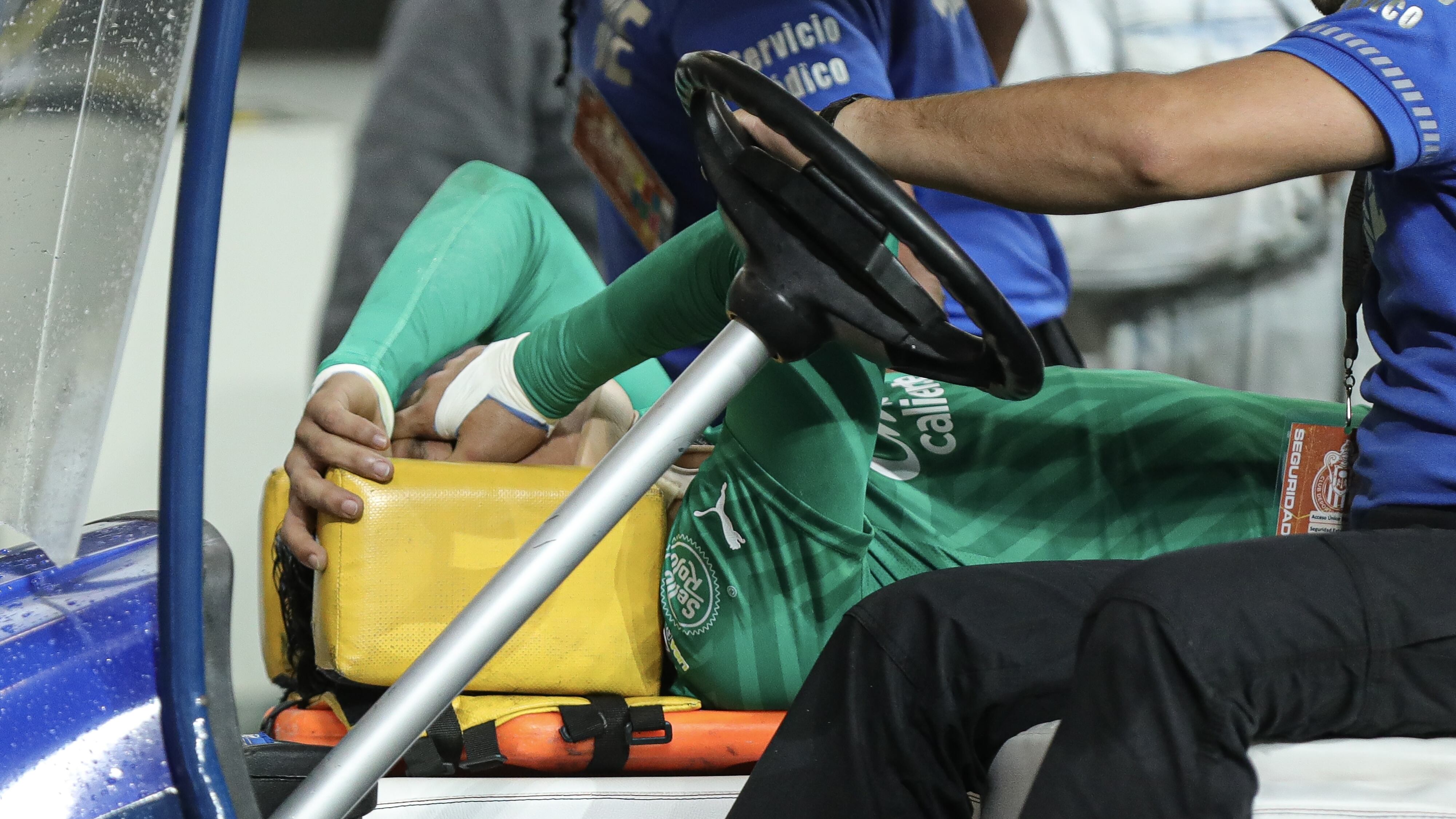 José Rangel no pudo completar el Clásico tapatío