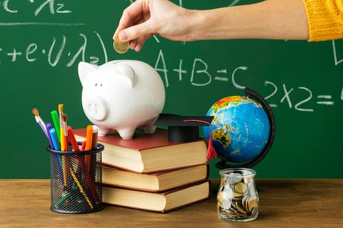 Proponen incorporar educación financiera obligatoria en escuelas de México