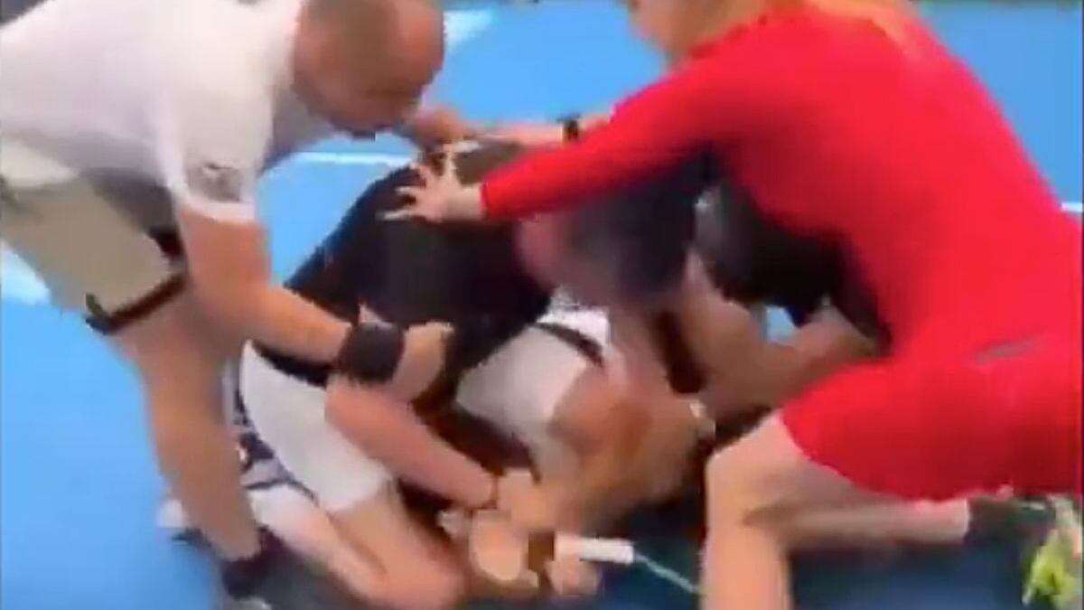 Liberan a Lord Pádel a un día de ser encarcelado en Barrientos por golpear a un instructor