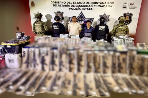 SSC Quintana Roo realiza histórico aseguramiento de armamento; detiene a dos personas en Zona Norte
