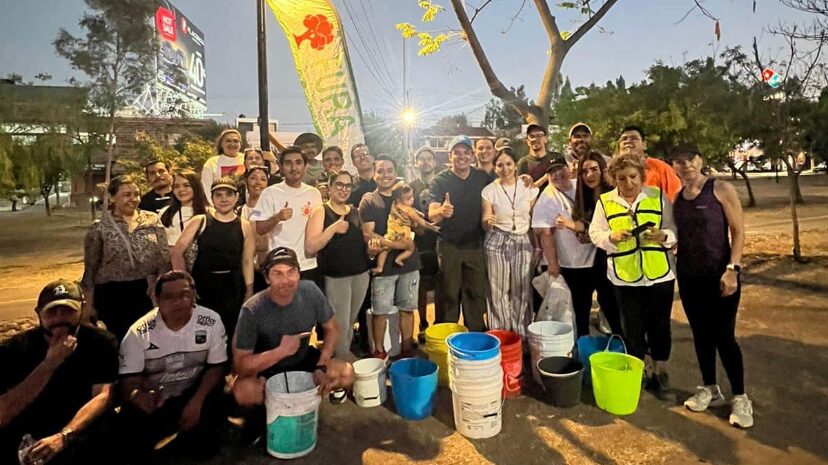 La propuesta consiste en apropiarse de un árbol para regarlo a cada semana.