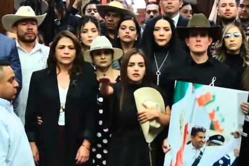 #PolíticaConfidencial: De luto al poder: Grecia Quiroz asume la alcaldía que dejó su esposo en Uruapan