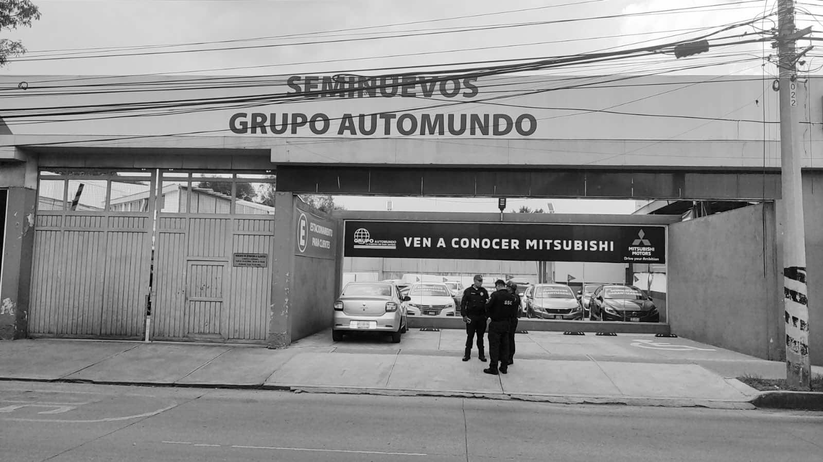 Roban camionetas de agencia se seminuevos en Gustavo A.