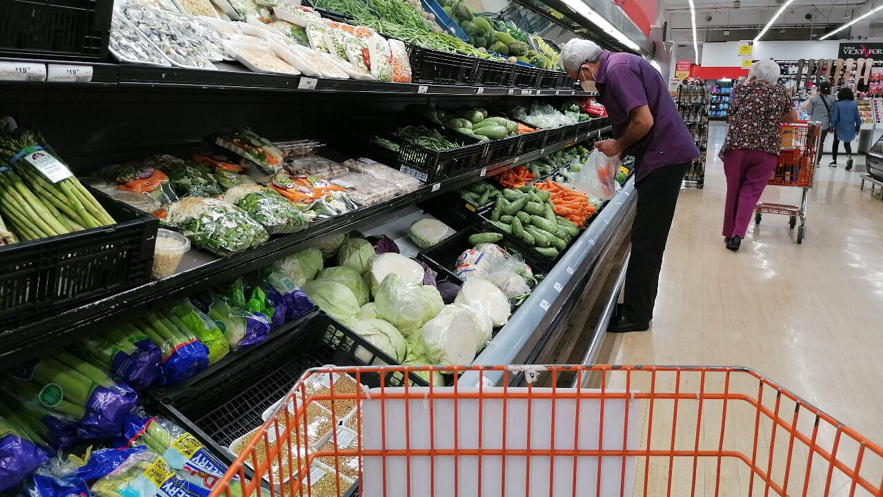 El 69% de la personas considera que es "inteligente" comprar a meses sin intereses; mientras que 65% recurre a esta forma de pago siempre que sea posible.