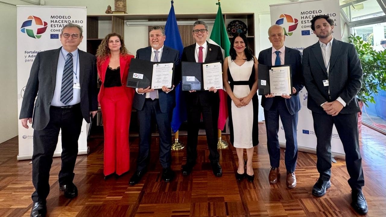 Guanajuato y Jalisco firmaron un convenio para cobrar multas y adeudos vehiculares a automovilistas con placas foráneas desde su estado de origen.